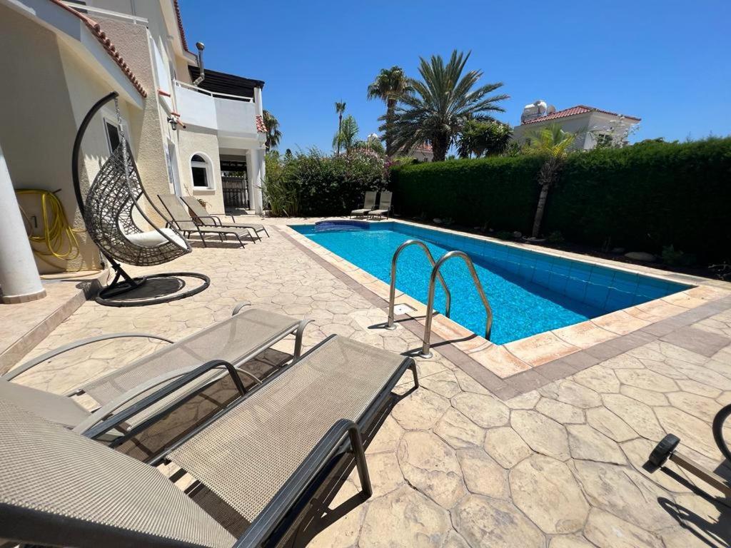 Villa Tamara With Private Pool Peyia Bagian luar foto