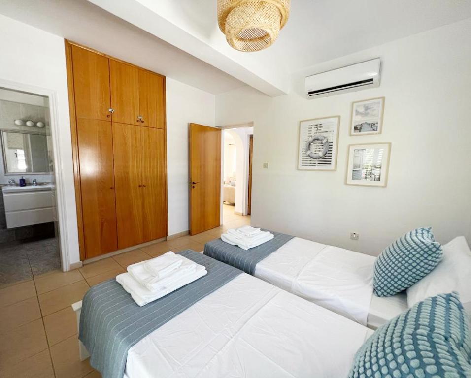 Villa Tamara With Private Pool Peyia Bagian luar foto